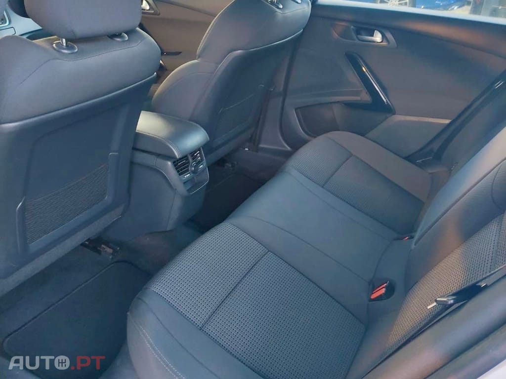 Peugeot 508 SW 1.6 BlueHDi Active EAT6