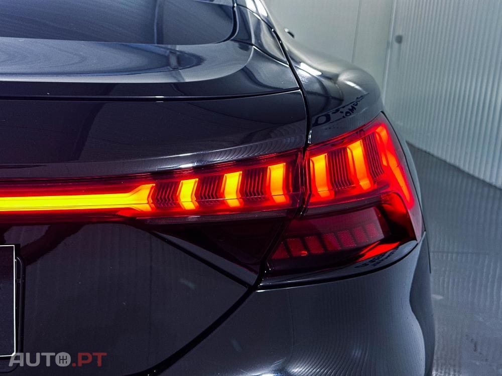 Audi E-Tron GT quattro