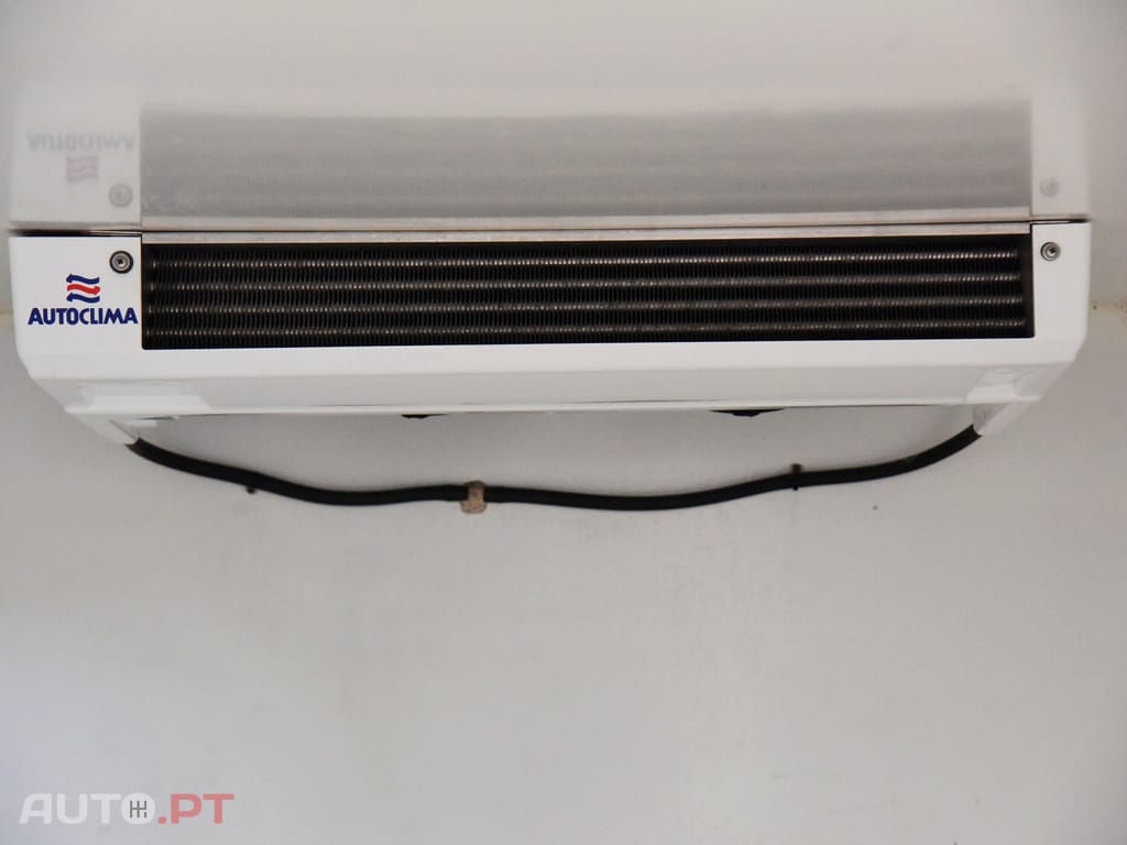 Volkswagen Transporter 2.0 TDI Longa Extra AC - C/FRIO