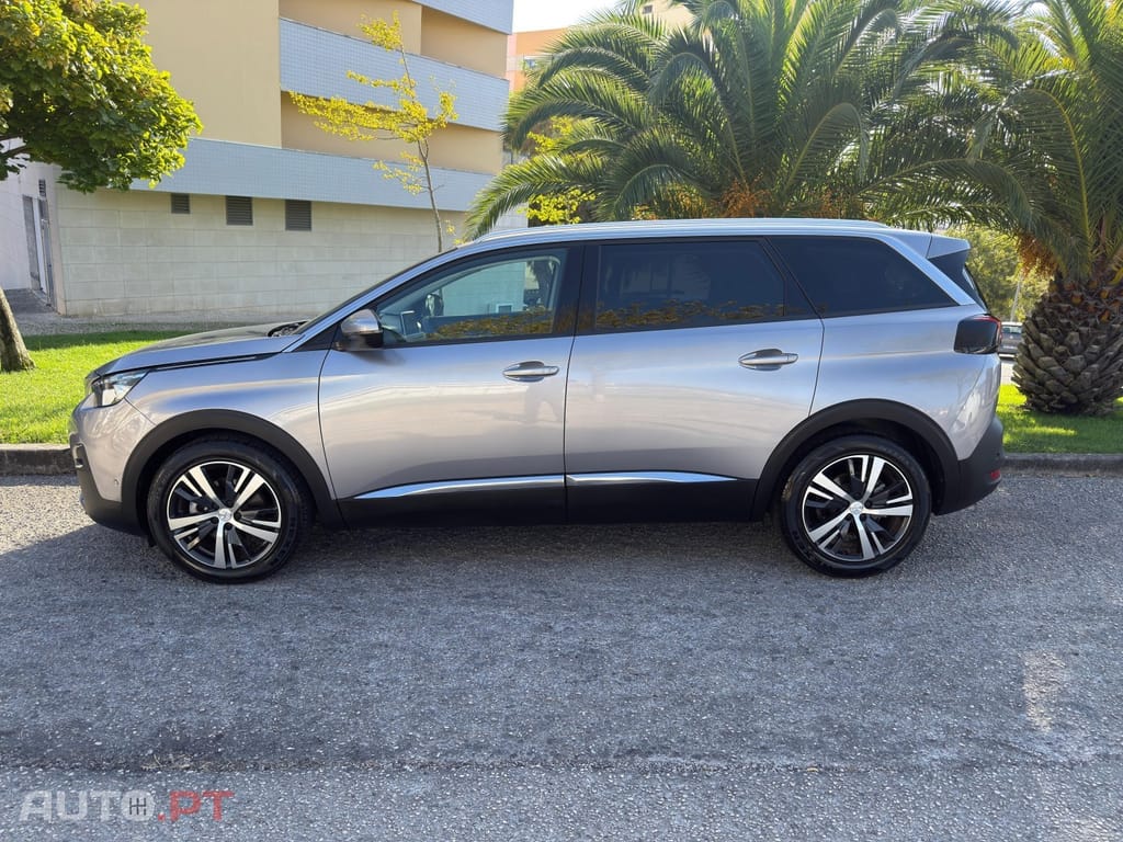 Peugeot 5008 1.5 BlueHDi Allure Pack EAT8