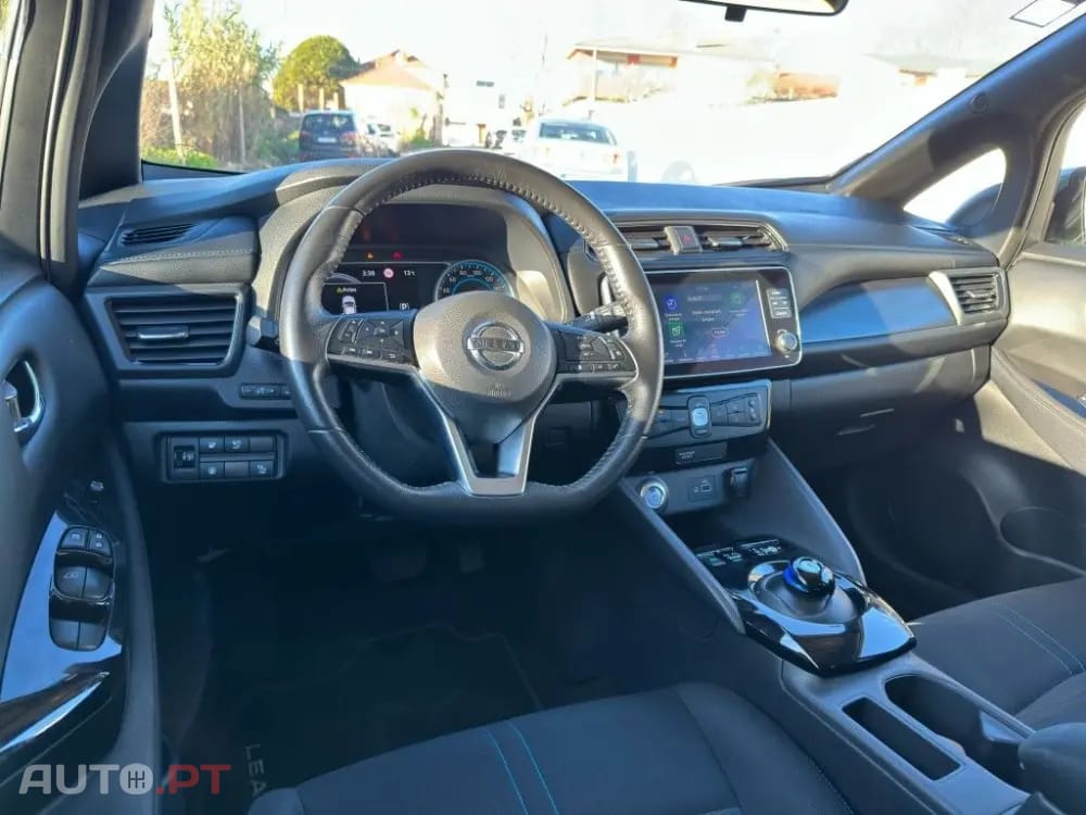 Nissan Leaf Tekna ProPilot Park