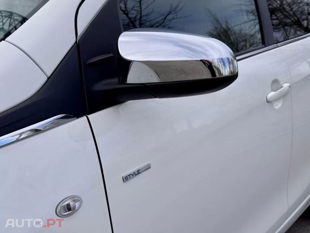 Peugeot 108 1.0 VTi Style