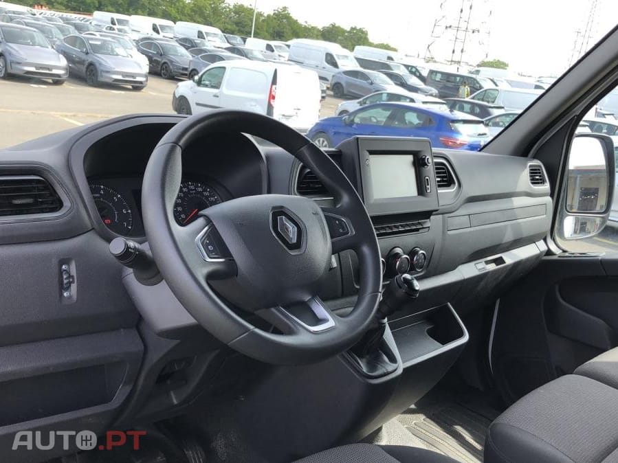 Renault Master 2.3 dCi L2H2 3.3T