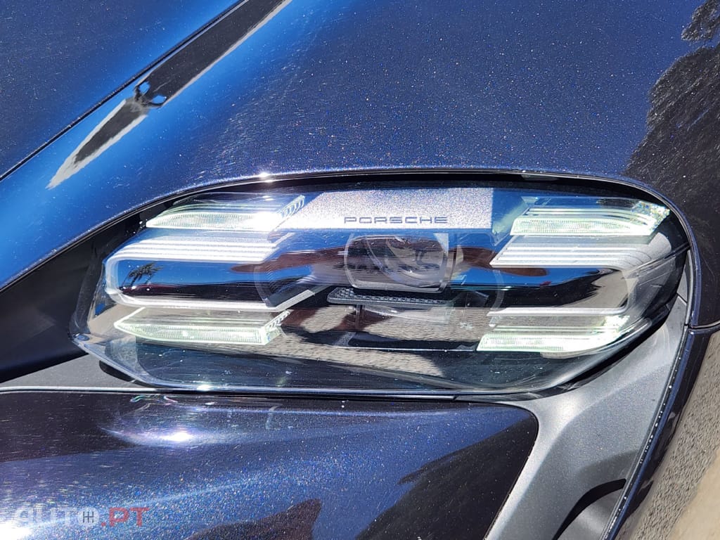 Porsche Taycan 4S bateria Performance Plus