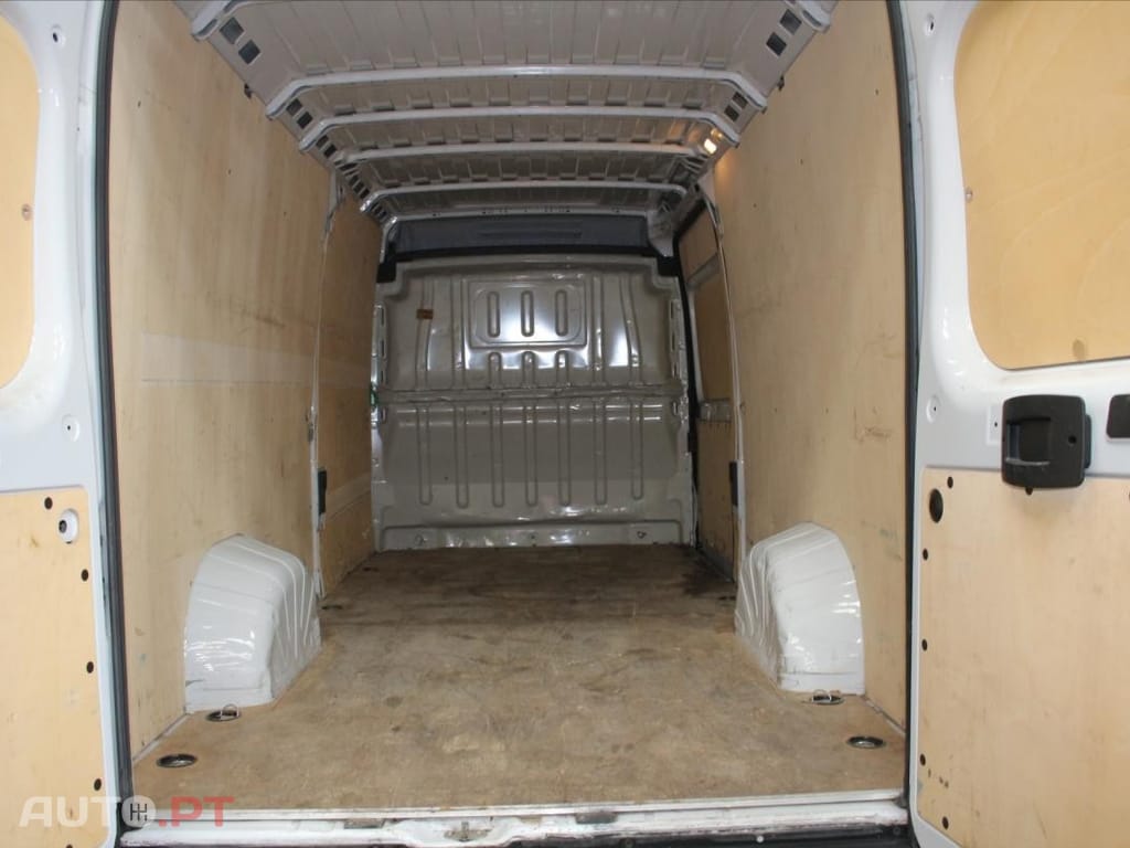 Peugeot Boxer 2.0 BlueHDi 435 L4H2 Asphalt