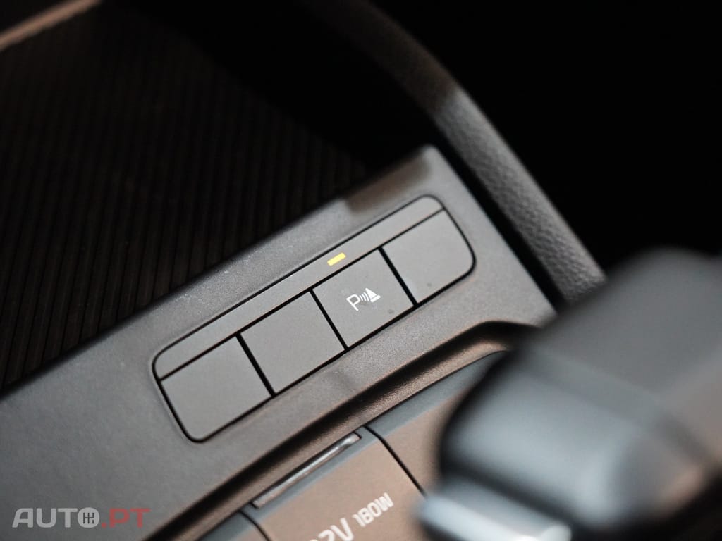 Kia Stonic 1.0 T-GDi Tech 7DCT