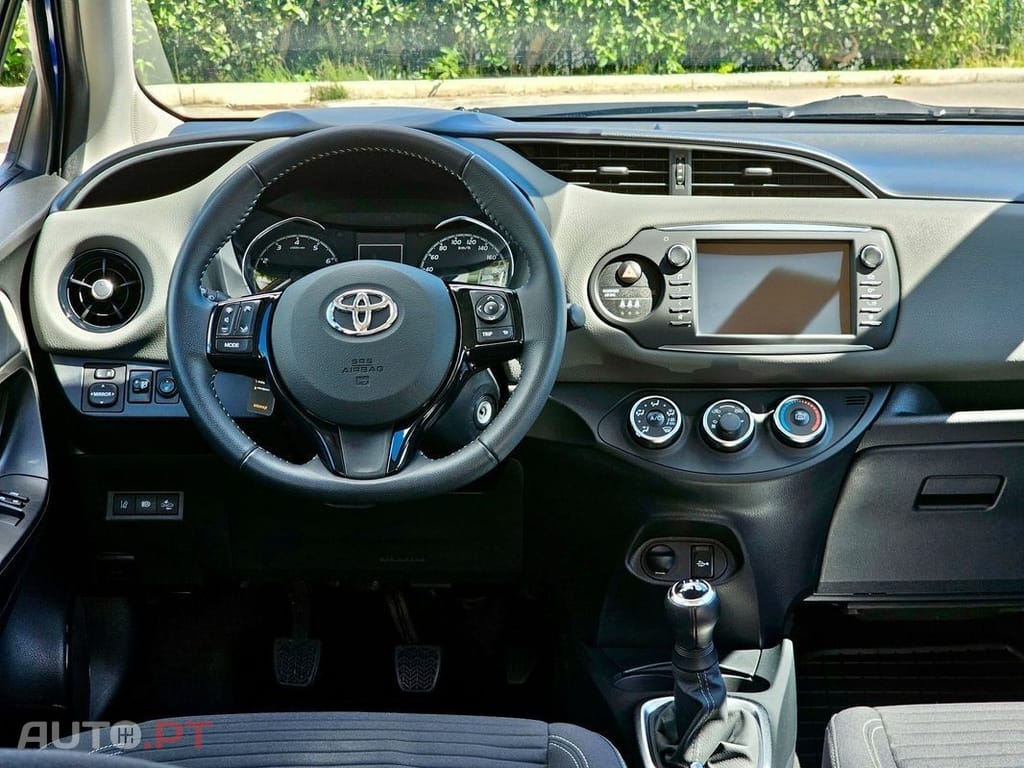 Toyota Yaris 1.0 VVT-i Comfort Plus