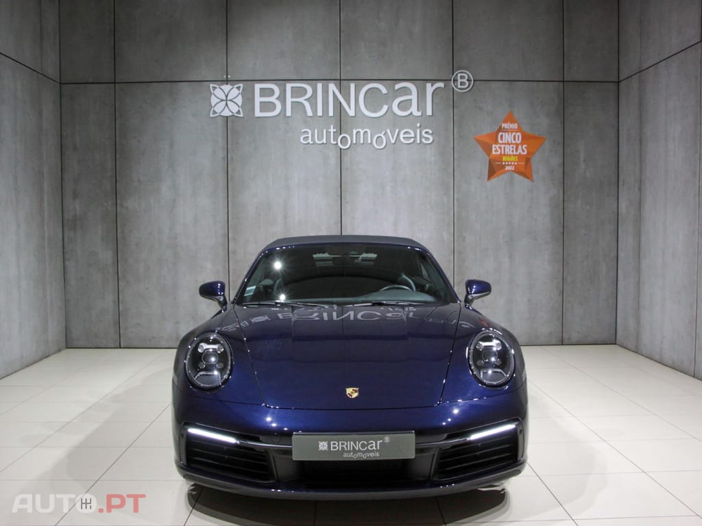 Porsche 992 Carrera Cabriolet PDK