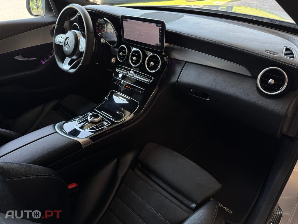 Mercedes-Benz C 300 de AMG Line