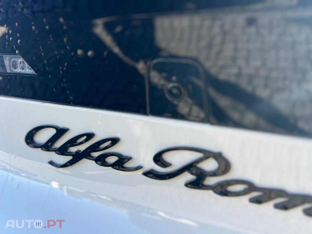 Alfa Romeo Junior Elletrica 50 kWh