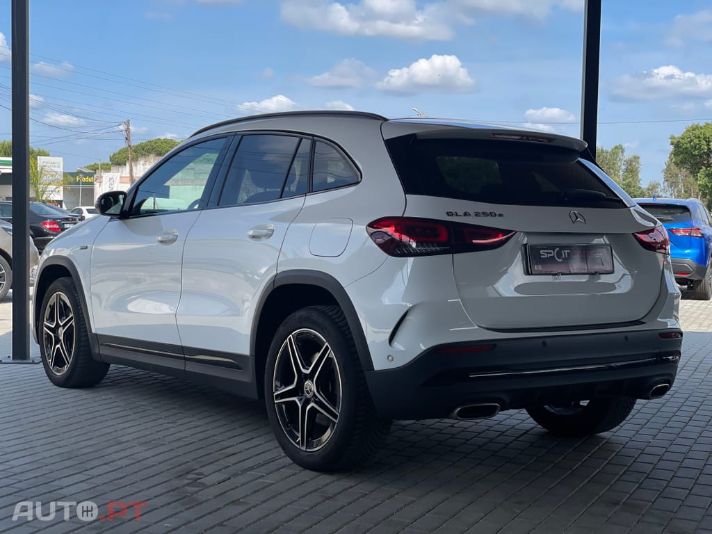 Mercedes-Benz GLA 250 e AMG Line