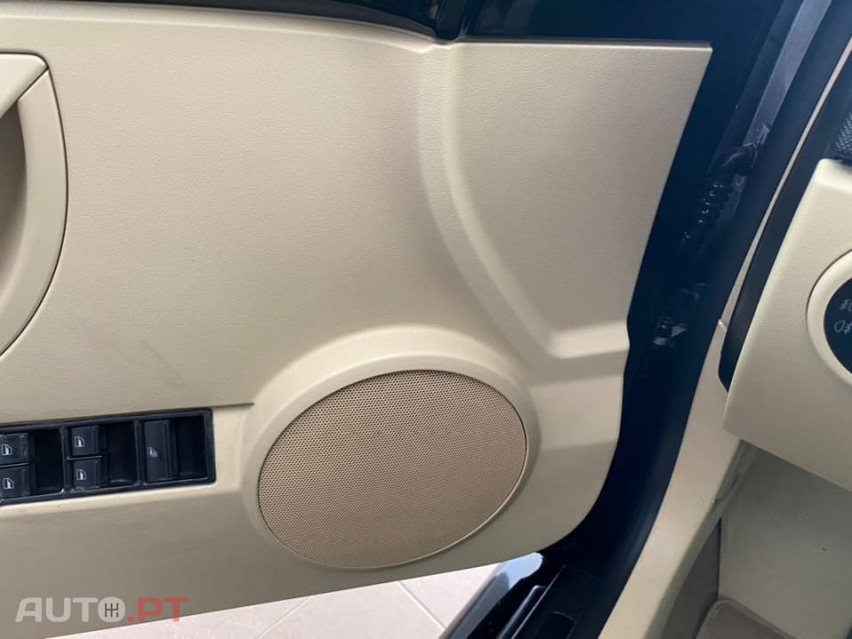 Volkswagen New Beetle Cabriolet 1.4 Top Couro