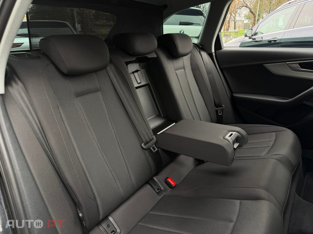 Audi A4 Avant 35 TDI Advanced S tronic