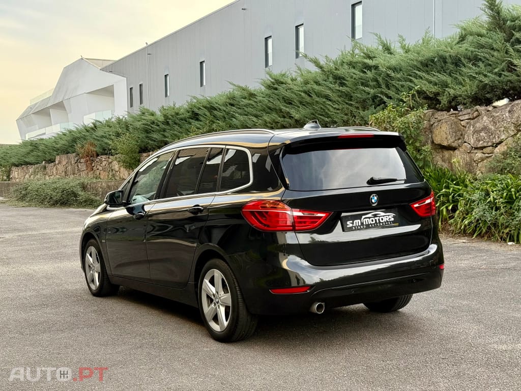 BMW 216 d 7L Line Sport