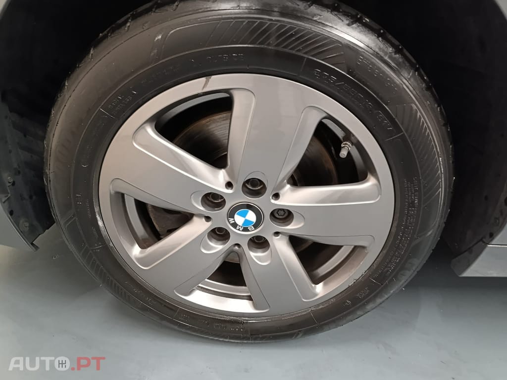 BMW 216 d Auto 