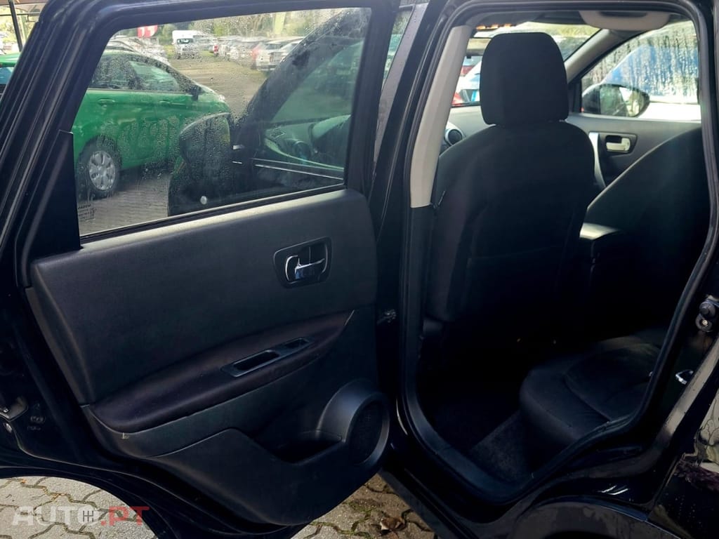 Nissan Qashqai 1.5 dCi Tekna Premium 17