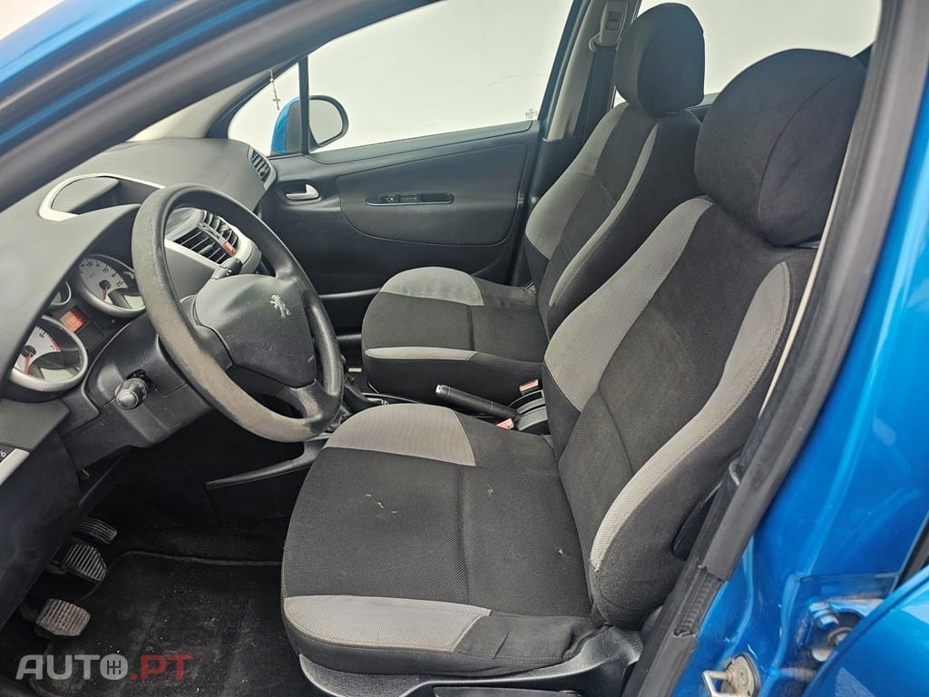 Peugeot 207 1.4 16V Premium