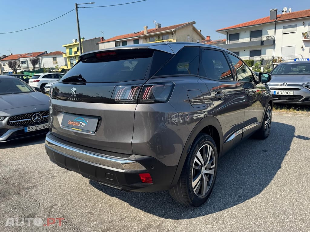 Peugeot 3008 1.5 BlueHDi Allure