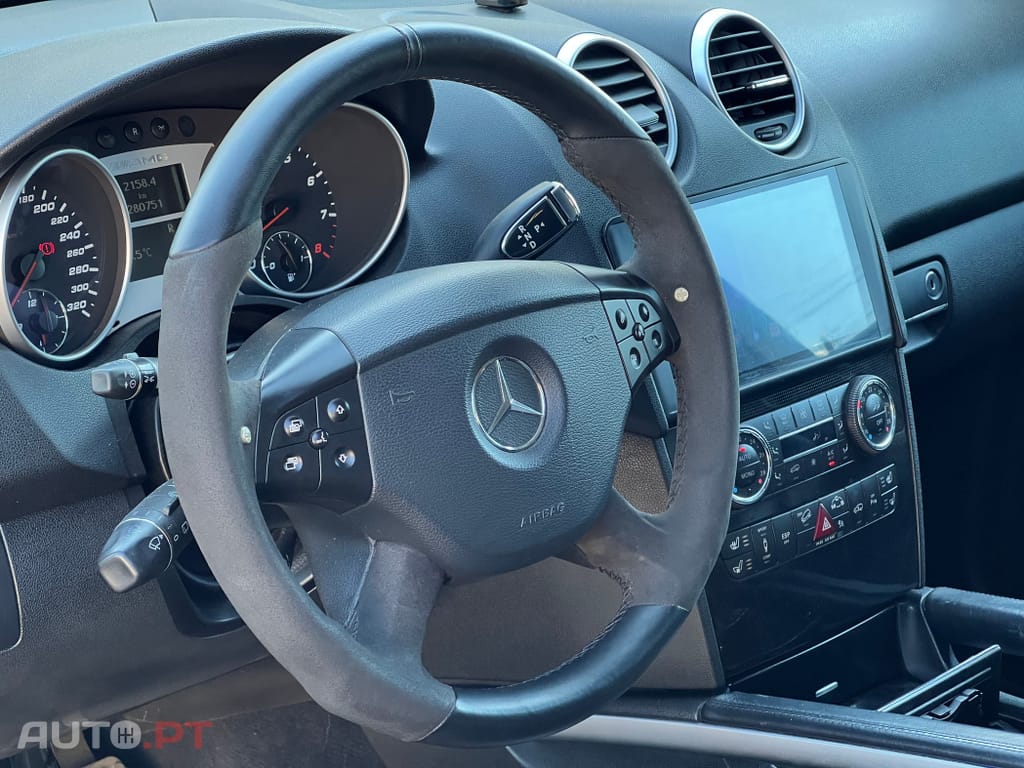 Mercedes-Benz ML 63 AMG Standard