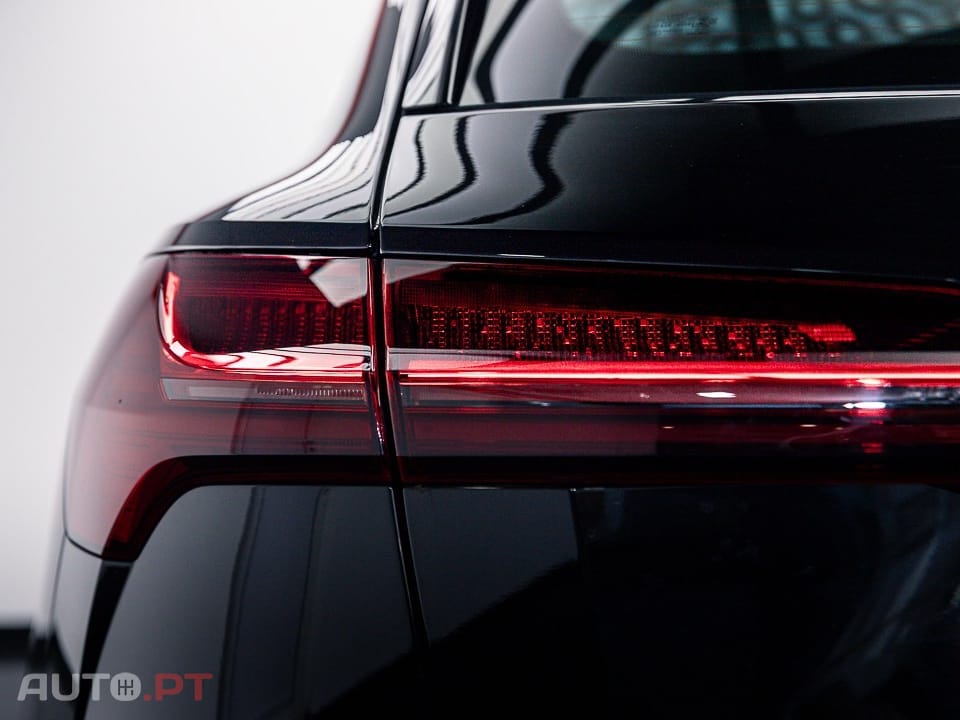 Audi E-Tron 50 quattro