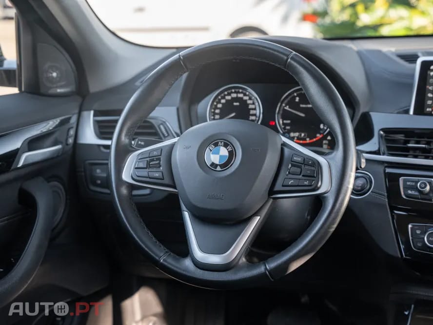 BMW X2 16 d sDrive Auto GoldPlay