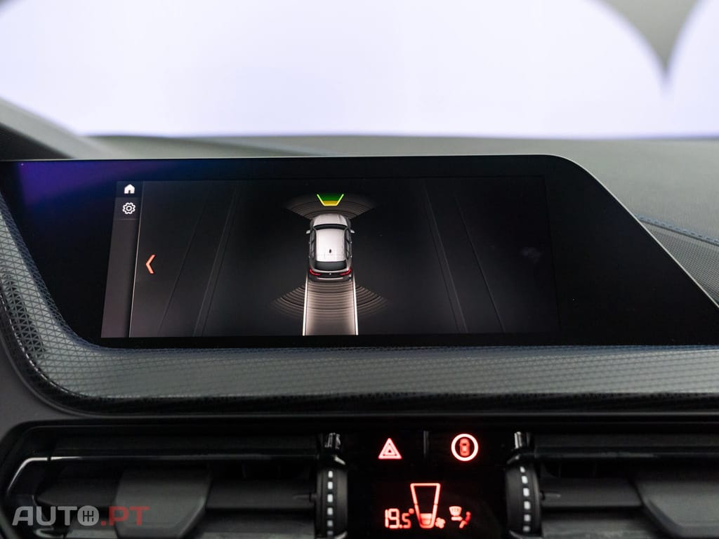 BMW 116 d Pack Desportivo M