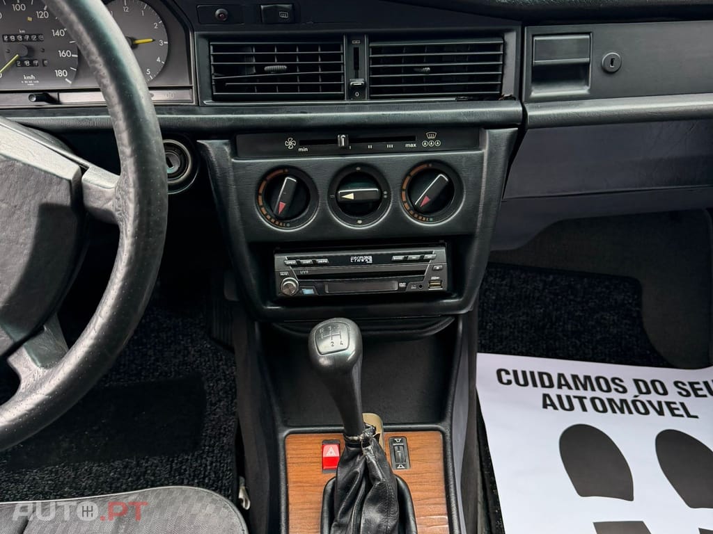 Mercedes-Benz 190 2.0