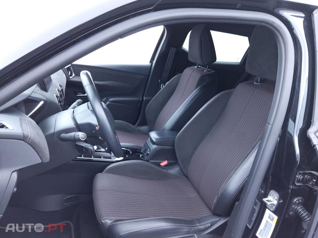 DS DS3 Crossback E-Tense Performance Line