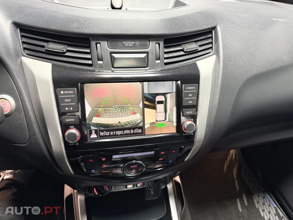 Nissan Navara 2.3 dCi CD 4WD N-Guard Auto