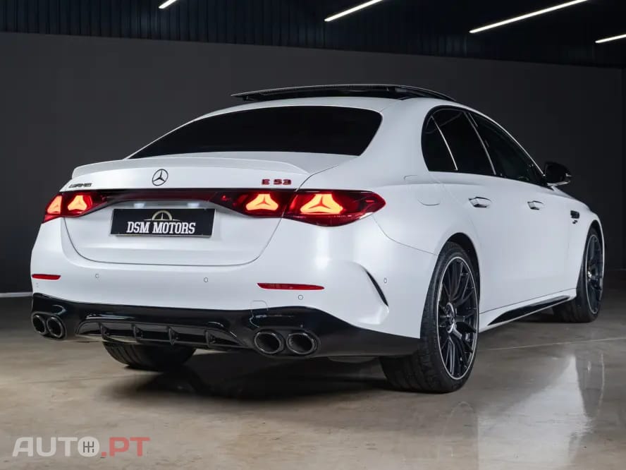 Mercedes-Benz E 53 AMG 4Matic+ SpeedshiftFT TCT 9G