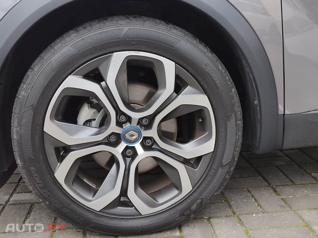 Renault Captur 1.6 E-Tech Plug-In Intens