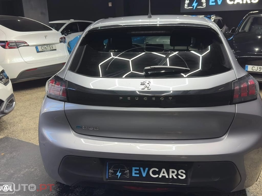 Peugeot E-208 E-Style