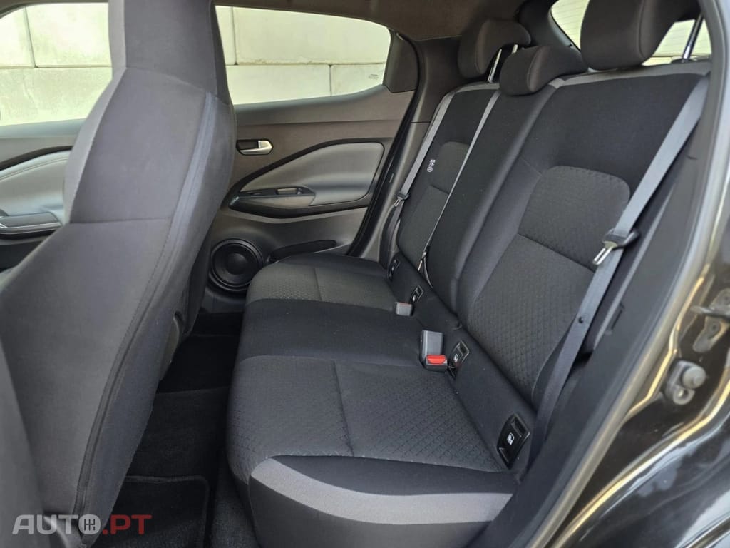 Nissan Juke 1.0 DIG-T N-Connecta