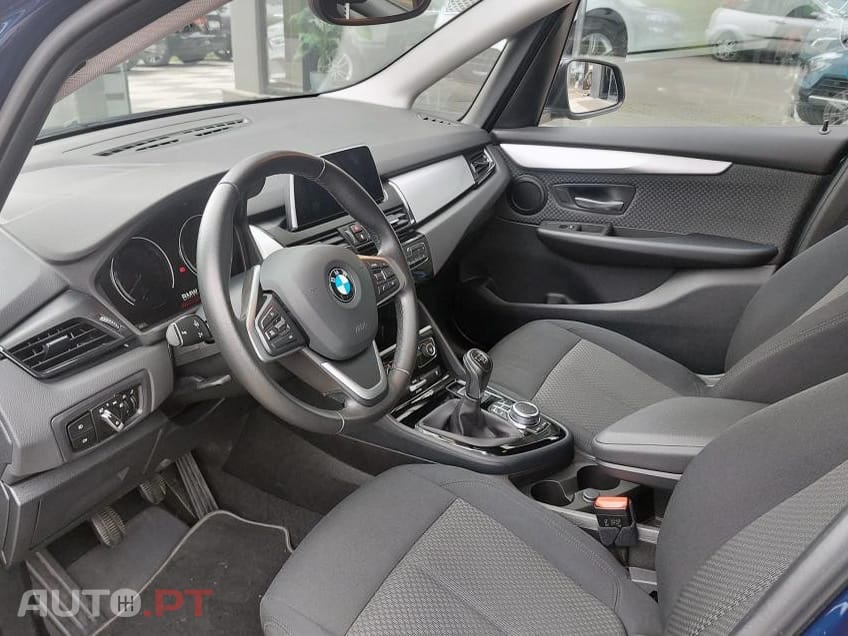 BMW 216 d  Advantage