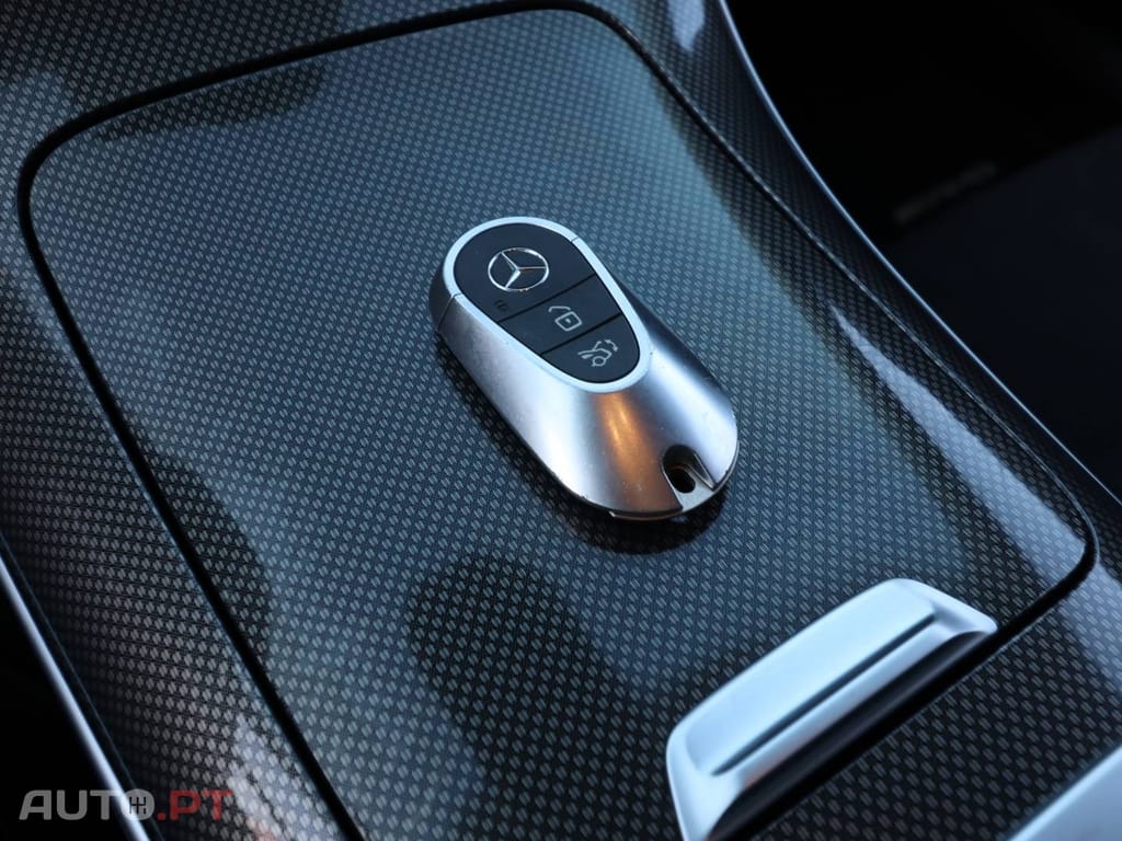 Mercedes-Benz C 220 AMG
