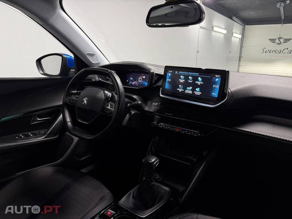 Peugeot 2008 PureTech 100 Stop&Start Allure Pack