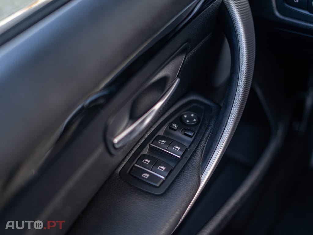 BMW 420 d Pack Desportivo M Auto