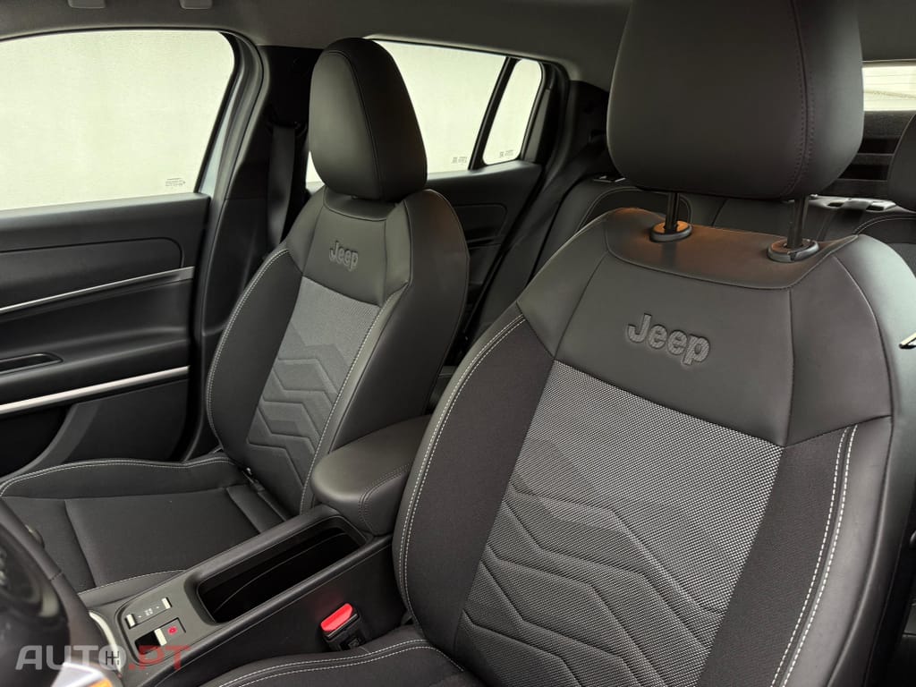Jeep Avenger 1.2 GSE T3 Altitude
