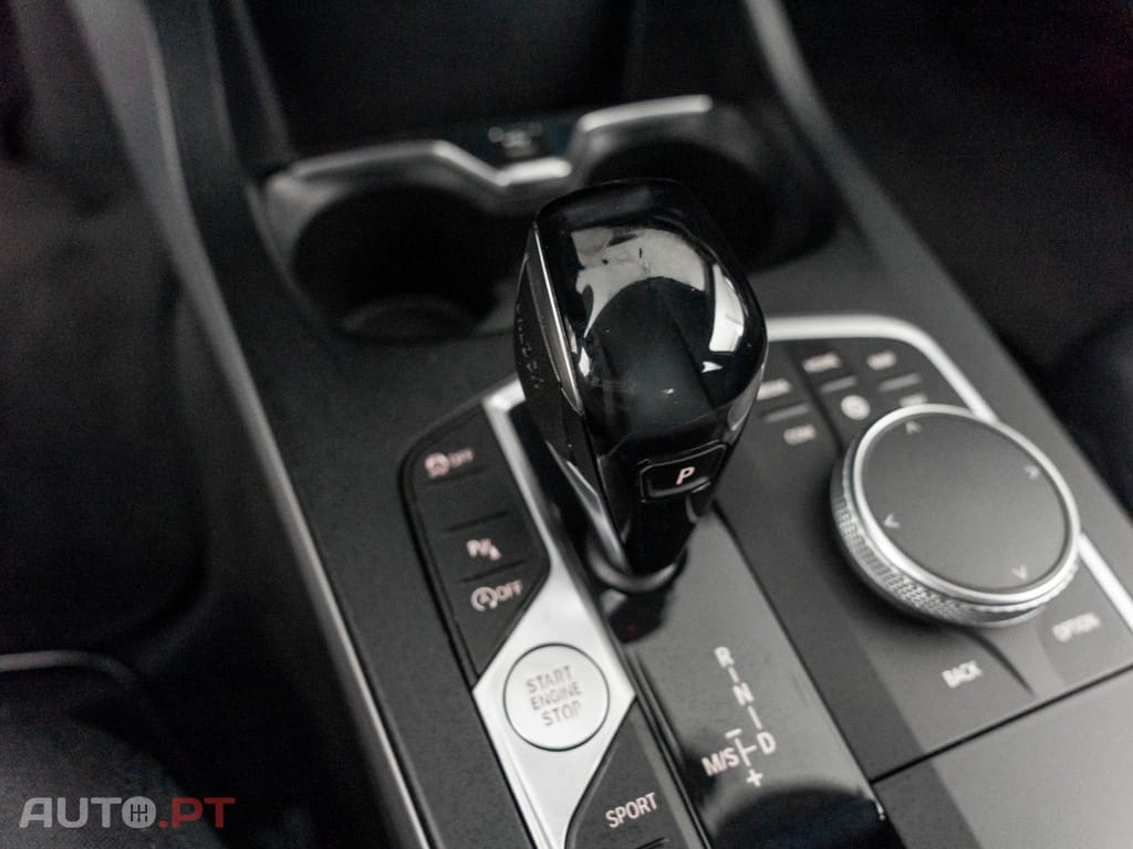 BMW 216 d Advantage