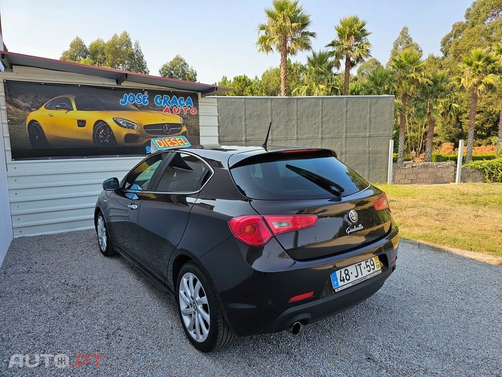 Alfa Romeo Giulietta 1.6 JTDm Distinctive