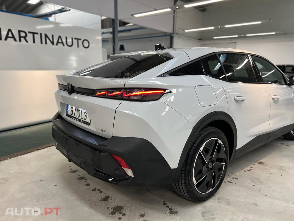 Peugeot E-408 58 kWh GT