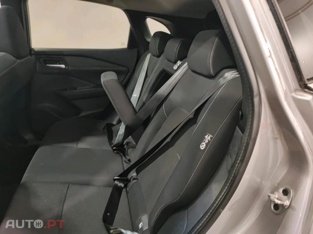 Nissan Qashqai 1.3 DIG-T N-Connecta 