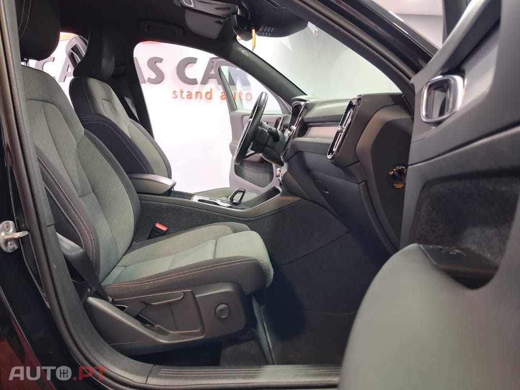 Volvo XC40 1.5 T4 Recharge Start