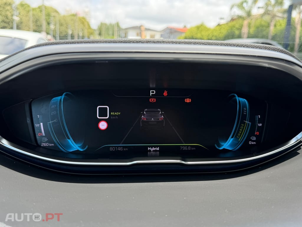 Peugeot 3008 1.6 Hybrid Allure e-EAT8