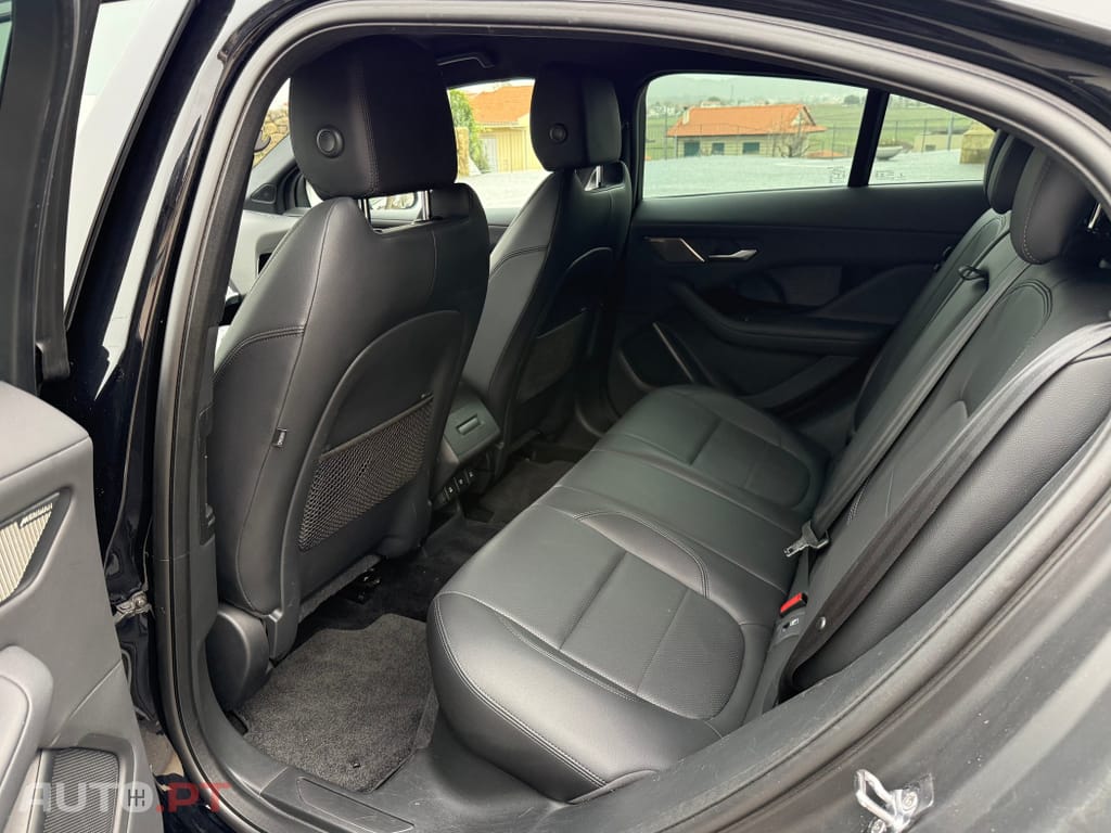 Jaguar I-Pace EV400 AWD S