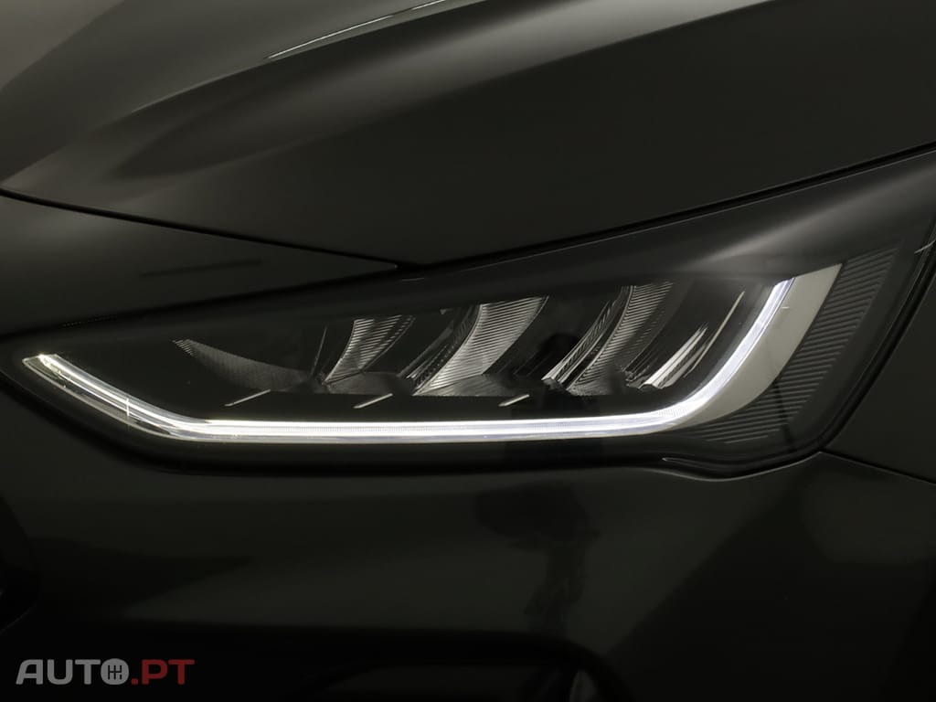 Ford Focus Focus 1.0 EcoBoost MHEV ST-Line X