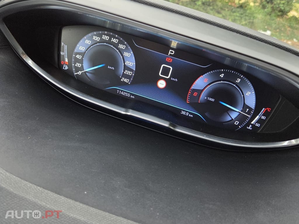 Peugeot 3008 1.6 BlueHDi Allure