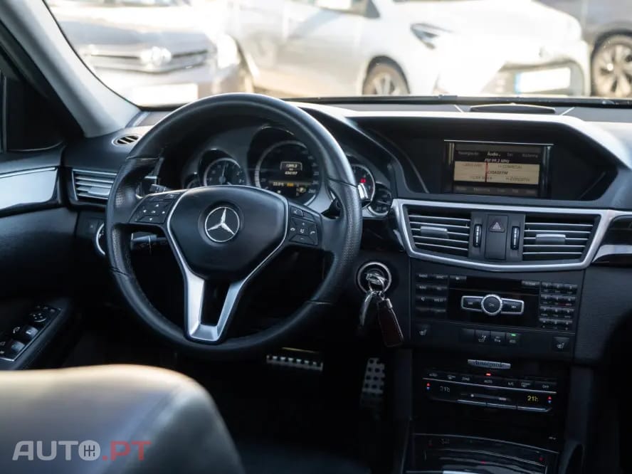 Mercedes-Benz E 220 BlueTEC 9G-TRONIC Avantgarde