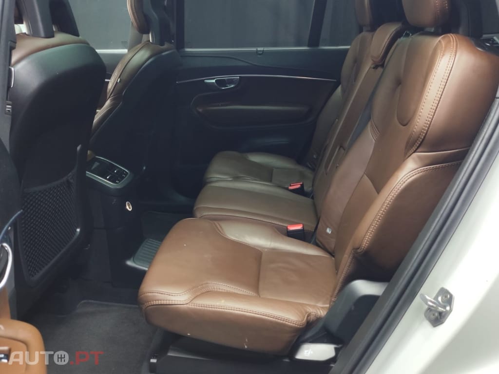 Volvo XC 90 2.0 T8 PHEV Inscription AWD — fotografia 10