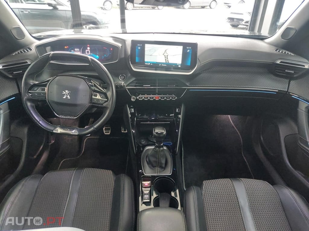 Peugeot 2008 1.2 PureTech GT Line
